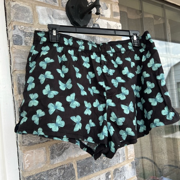 COPY - Victoria’s Secret Sleep Boxers - NWT - Picture 2 of 11